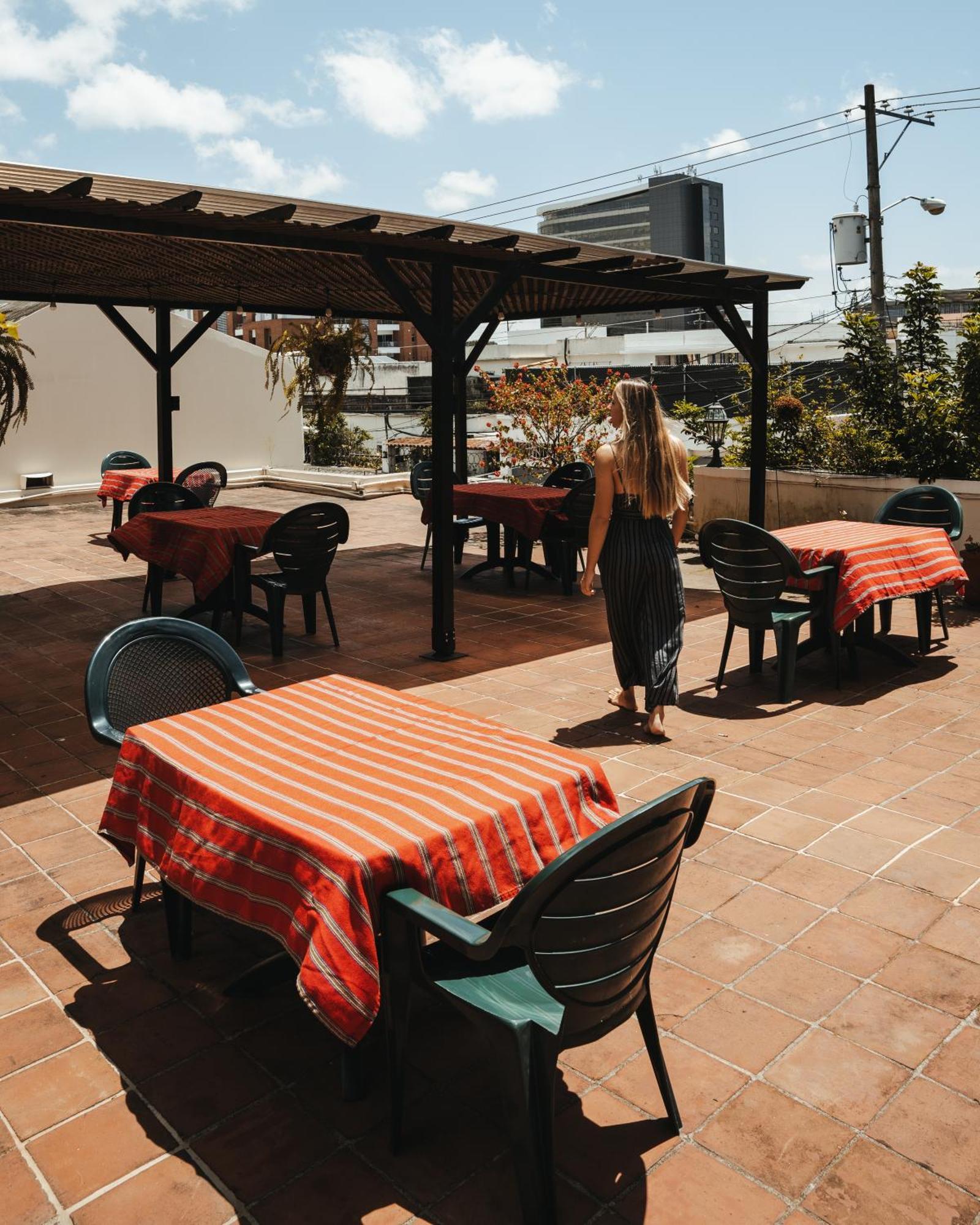 Hotel Ciudad Vieja Guatemalaváros Kültér fotó