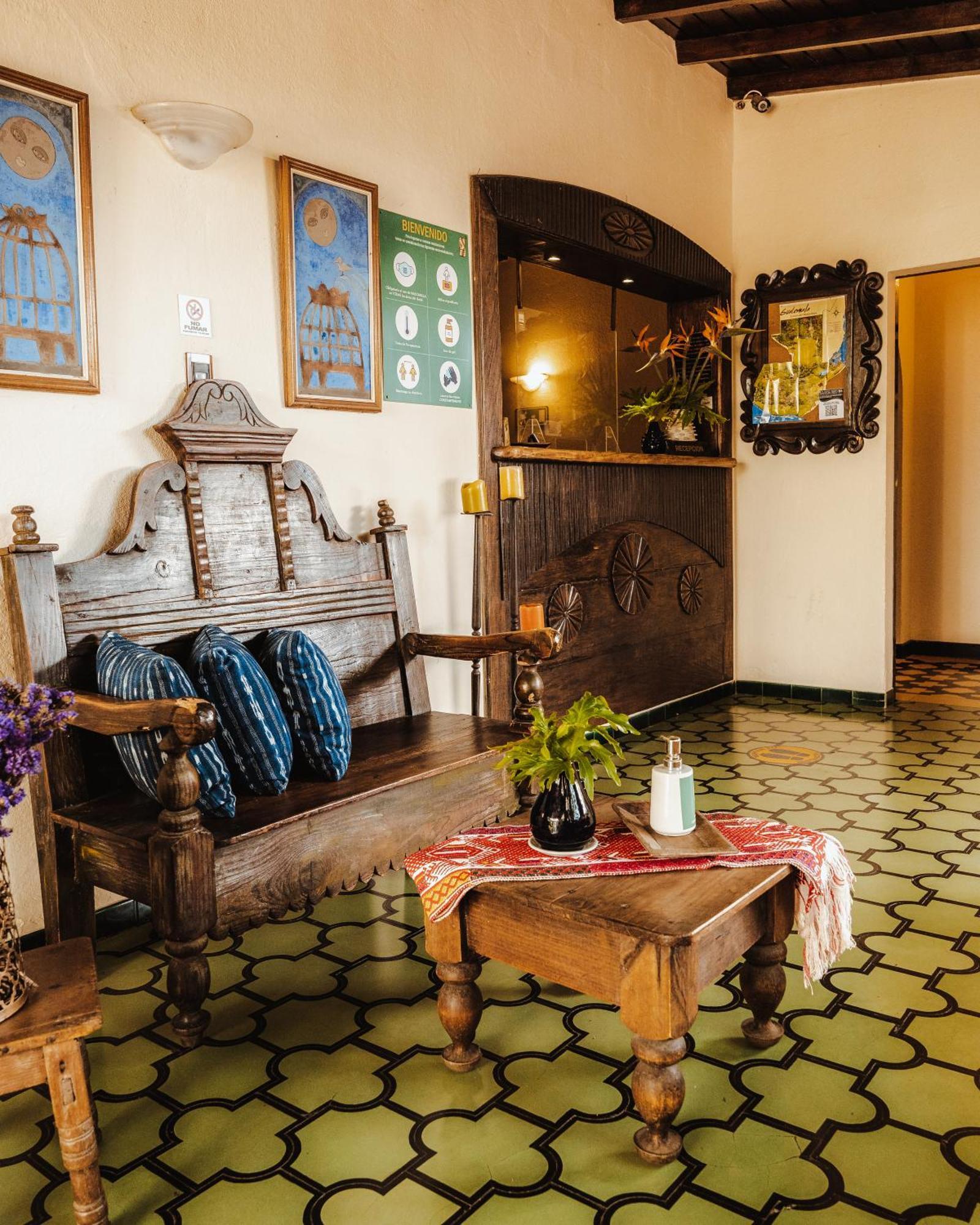 Hotel Ciudad Vieja Guatemalaváros Kültér fotó