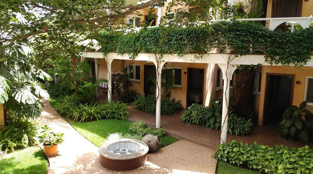 Hotel Ciudad Vieja Guatemalaváros Kültér fotó