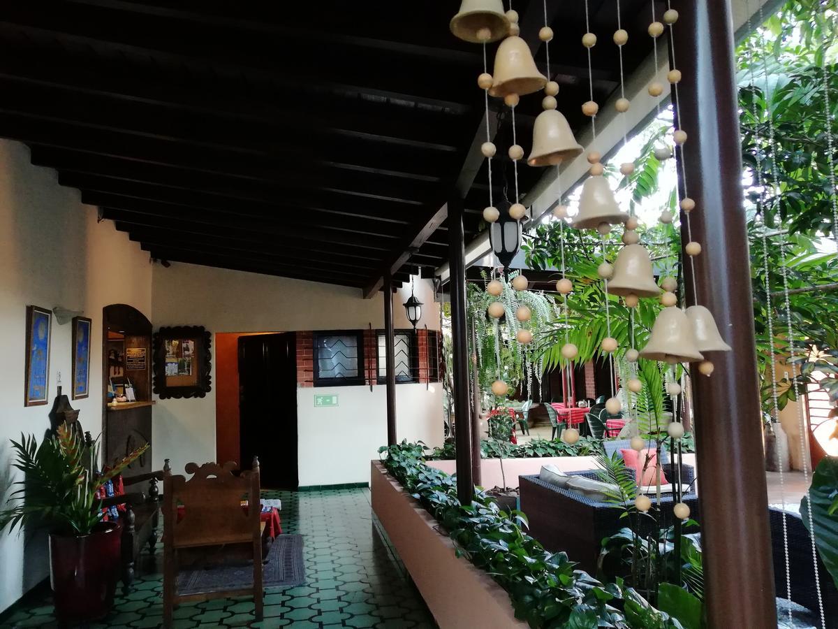 Hotel Ciudad Vieja Guatemalaváros Kültér fotó