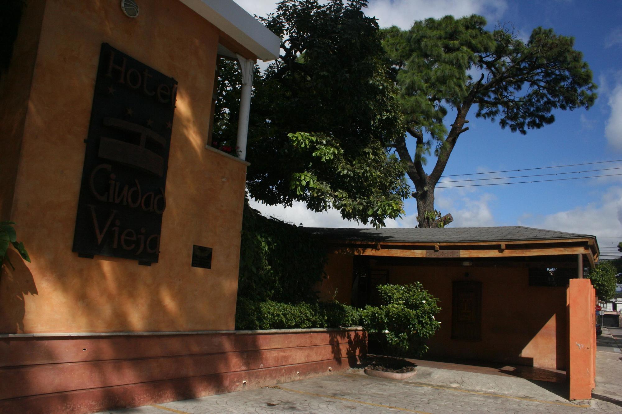 Hotel Ciudad Vieja Guatemalaváros Kültér fotó